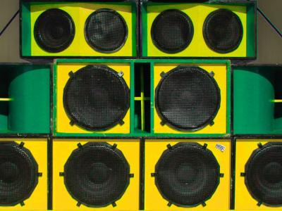 GREEN NOISE