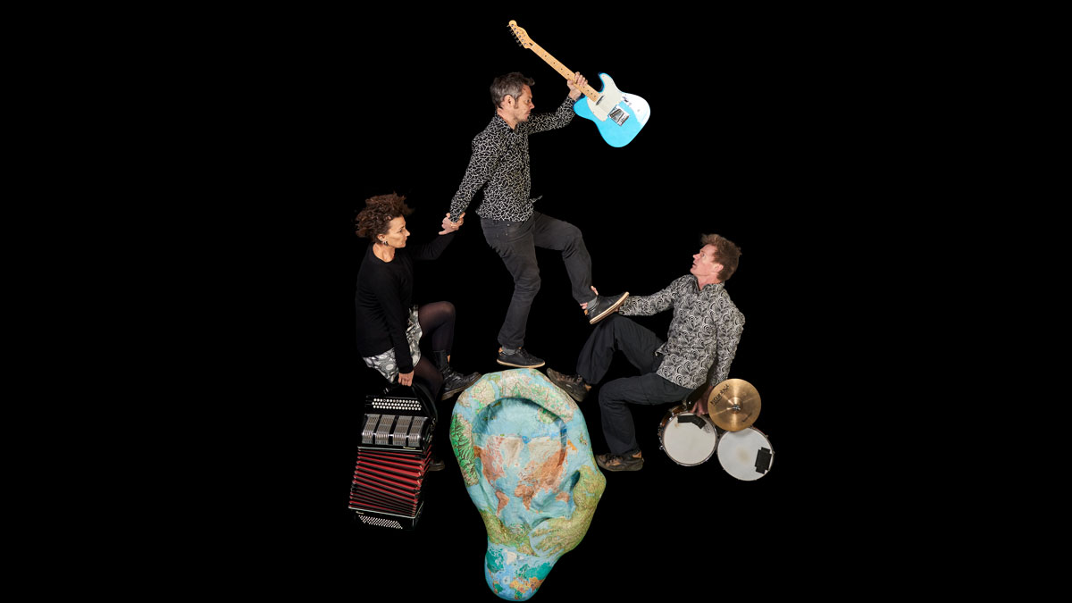 Cinq Oreilles 8 juillet au petit theatre du bat de l'ane